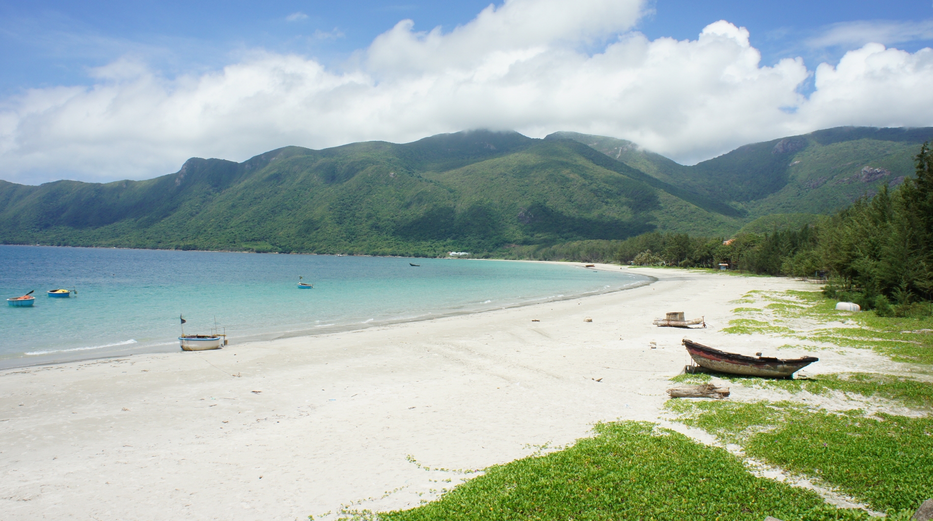 Con Dao - Nghĩa Trang Hàng Dương {3N, Bay}