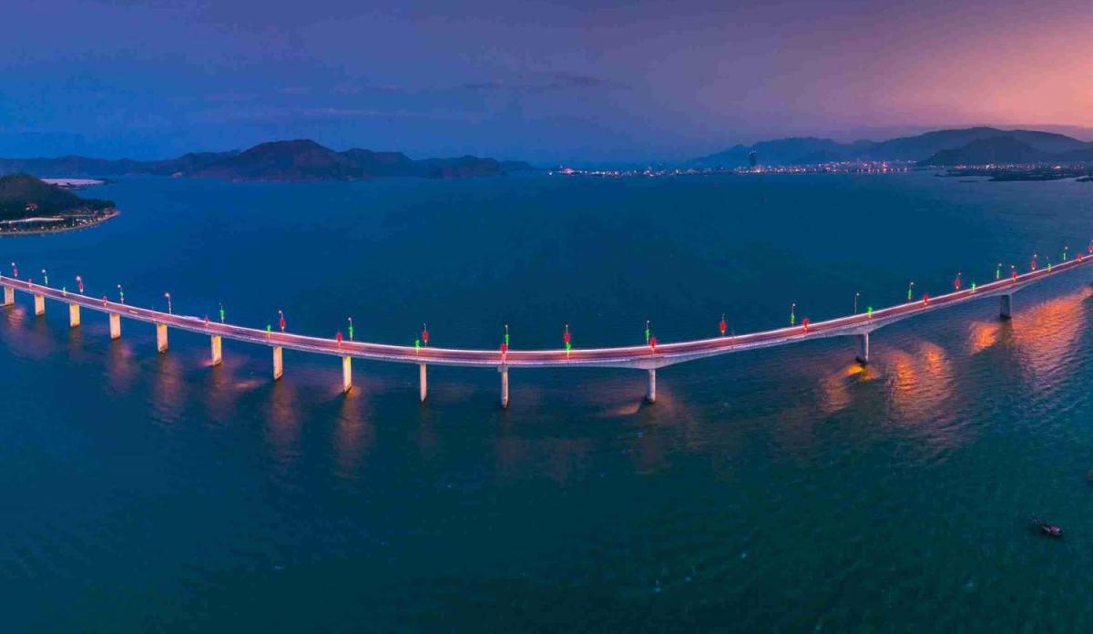 QUY NHƠN – TUY HÒA 4N3Đ Bay Vietnam Airlines